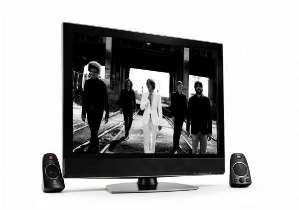 Logitech Z623 2.1 Speaker System 330W Power THX Certified-1