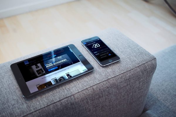 SVS SB-5000 15 Inch Powered Subwoofer Black Ash Piano Gloss-13